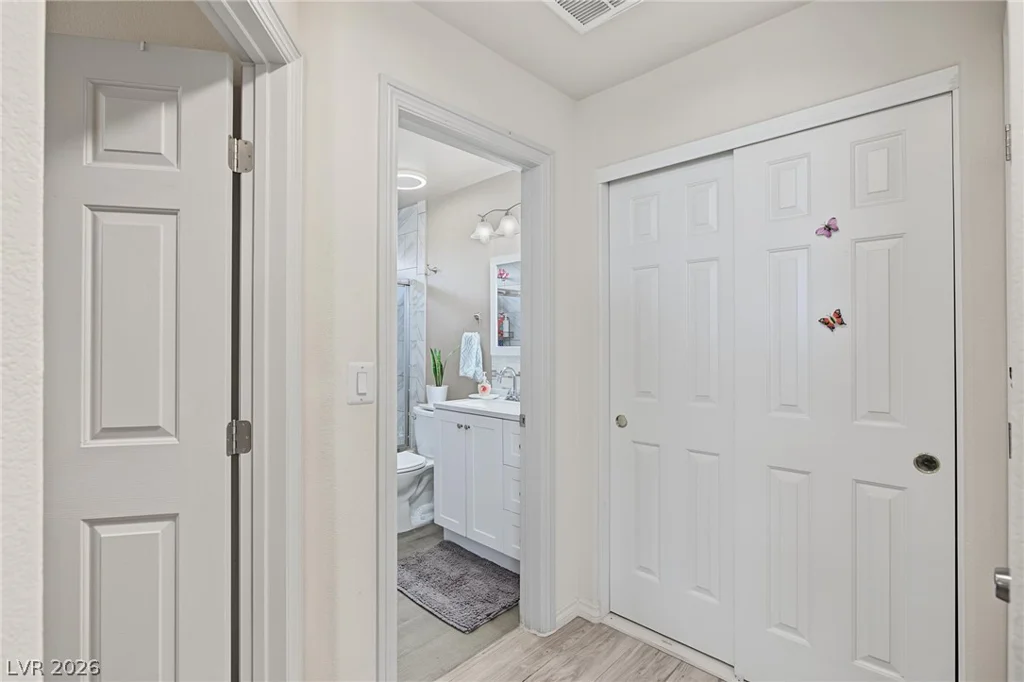 8749 Horizon Wind, Las Vegas, NV 89178