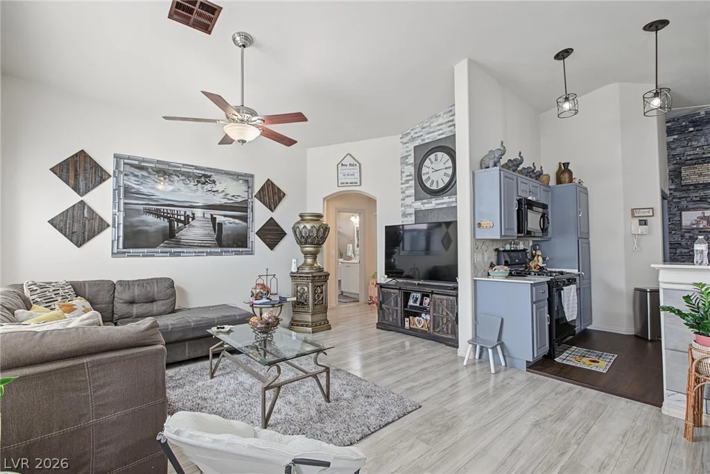 8749 Horizon Wind, Las Vegas, NV 89178