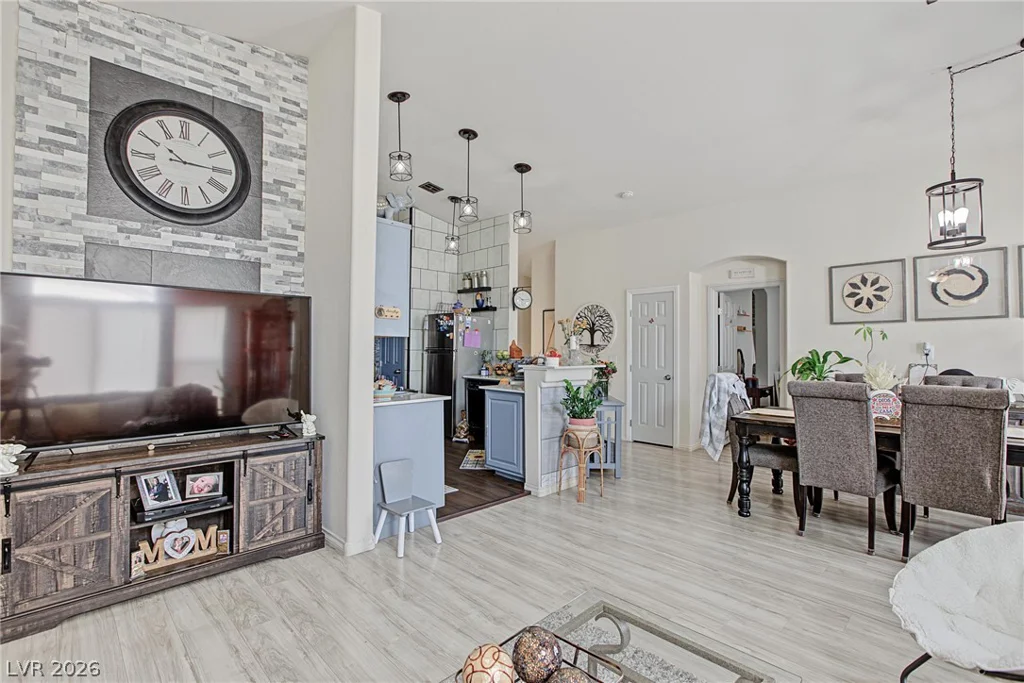 8749 Horizon Wind, Las Vegas, NV 89178