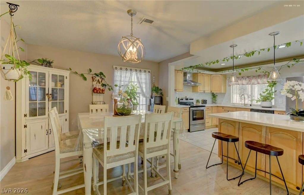 1908 Niblick, Las Vegas, NV 89142
