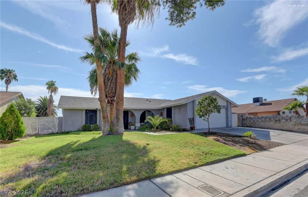 1908 Niblick, Las Vegas, NV 89142