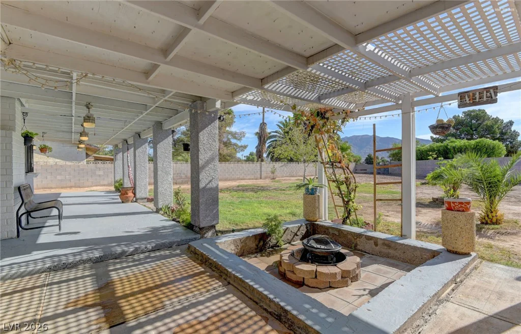 1908 Niblick, Las Vegas, NV 89142
