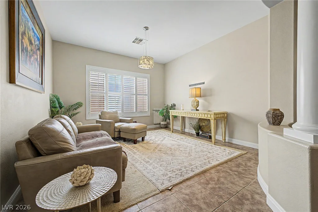 8226 Mount Logan, Las Vegas, NV 89131