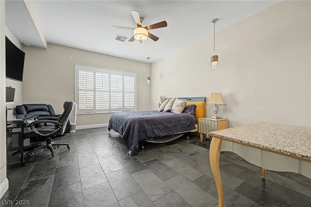 8226 Mount Logan, Las Vegas, NV 89131