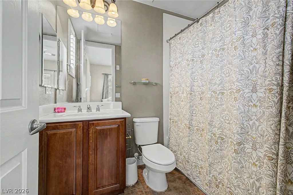 8226 Mount Logan, Las Vegas, NV 89131