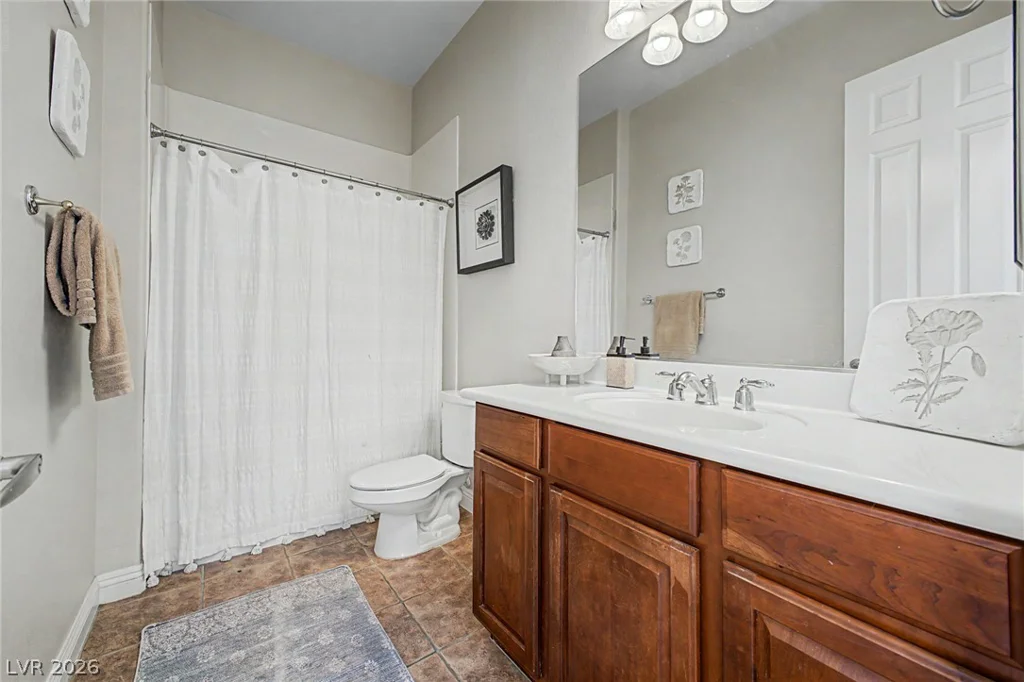 8226 Mount Logan, Las Vegas, NV 89131