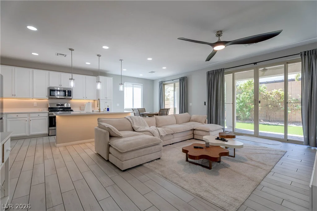 7061 Tilligerry, North Las Vegas, NV 89084
