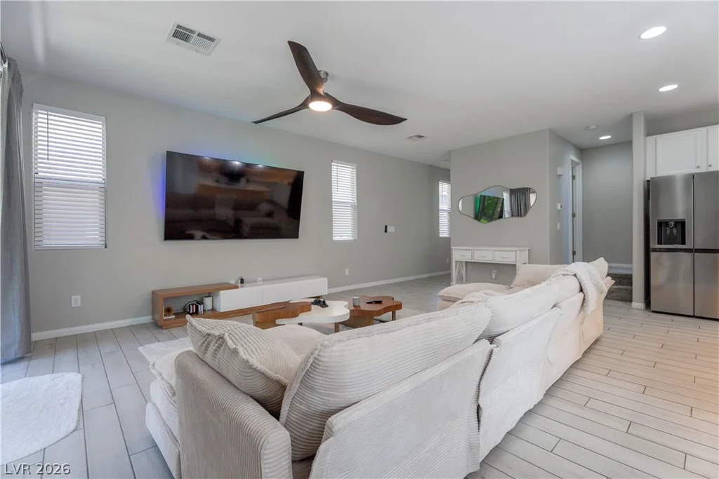 7061 Tilligerry, North Las Vegas, NV 89084