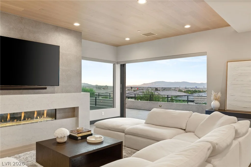 11142 San Terrazo, Las Vegas, NV 89141
