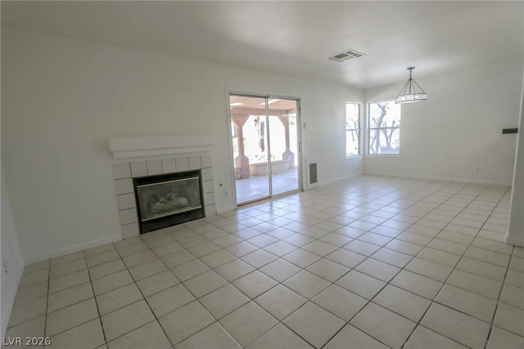 3333 Twin Bridges, Las Vegas, NV 89129