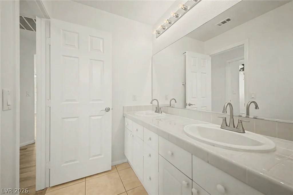 1688 Sabatini, Henderson, NV 89052