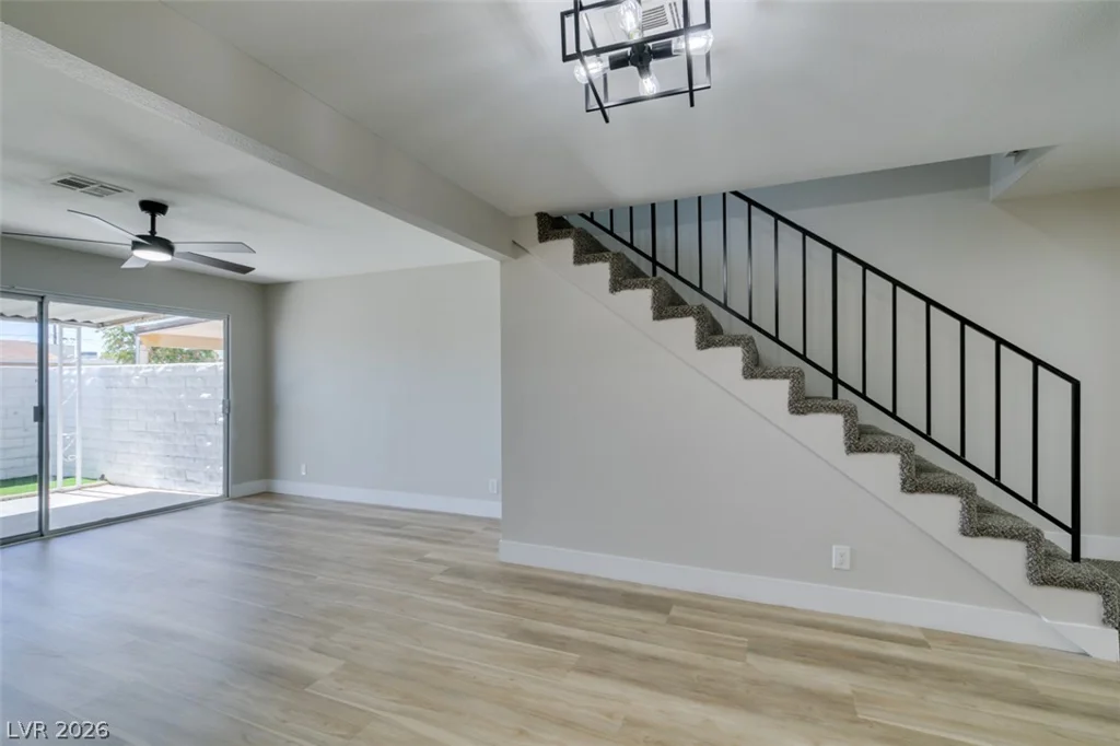 2333 Cardiff, Las Vegas, NV 89108
