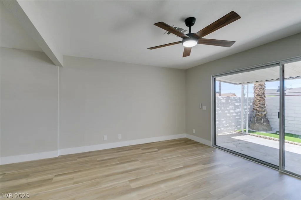 2333 Cardiff, Las Vegas, NV 89108