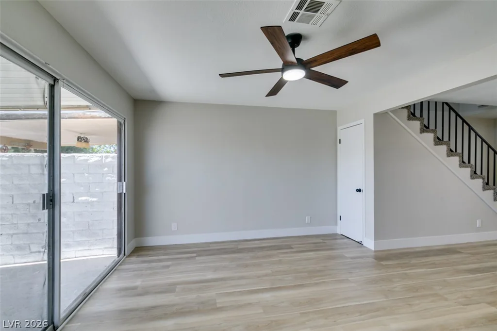 2333 Cardiff, Las Vegas, NV 89108