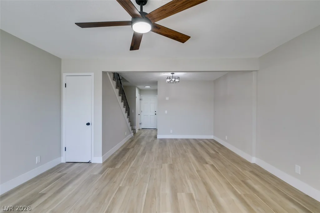 2333 Cardiff, Las Vegas, NV 89108