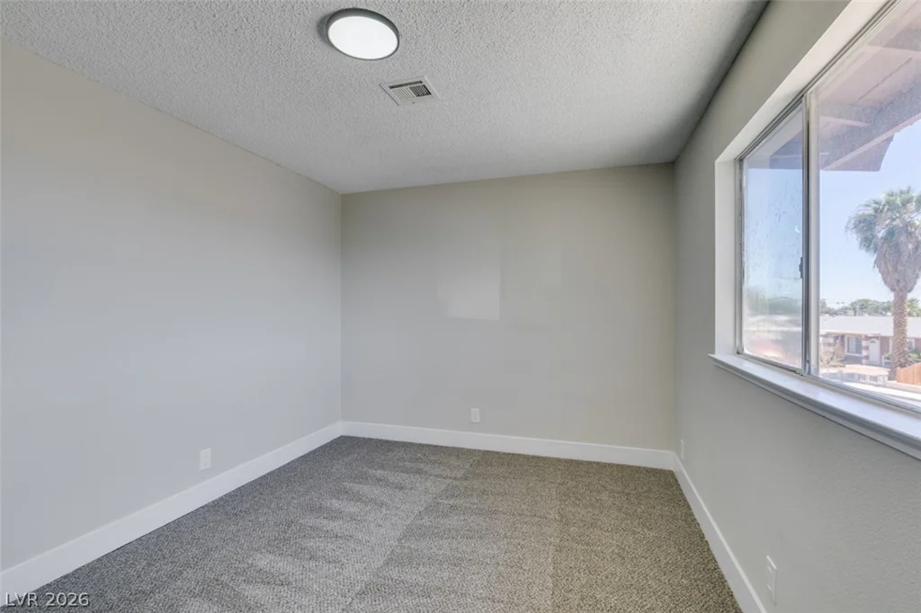 2333 Cardiff, Las Vegas, NV 89108