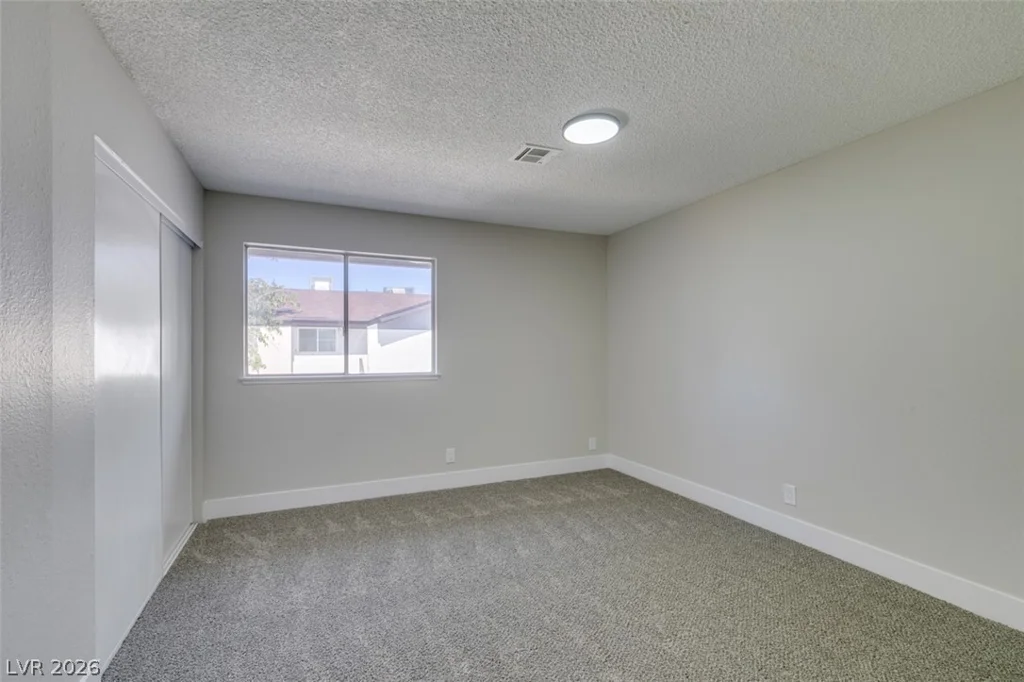 2333 Cardiff, Las Vegas, NV 89108