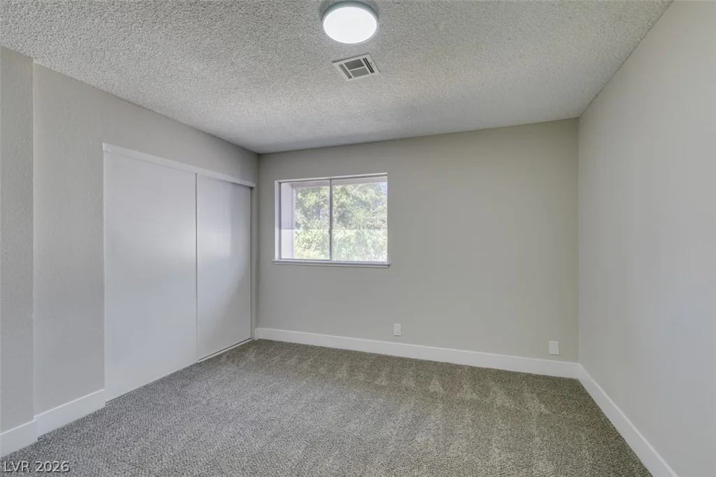 2333 Cardiff, Las Vegas, NV 89108