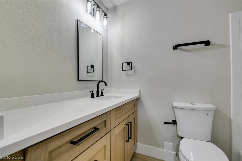 2333 Cardiff, Las Vegas, NV 89108