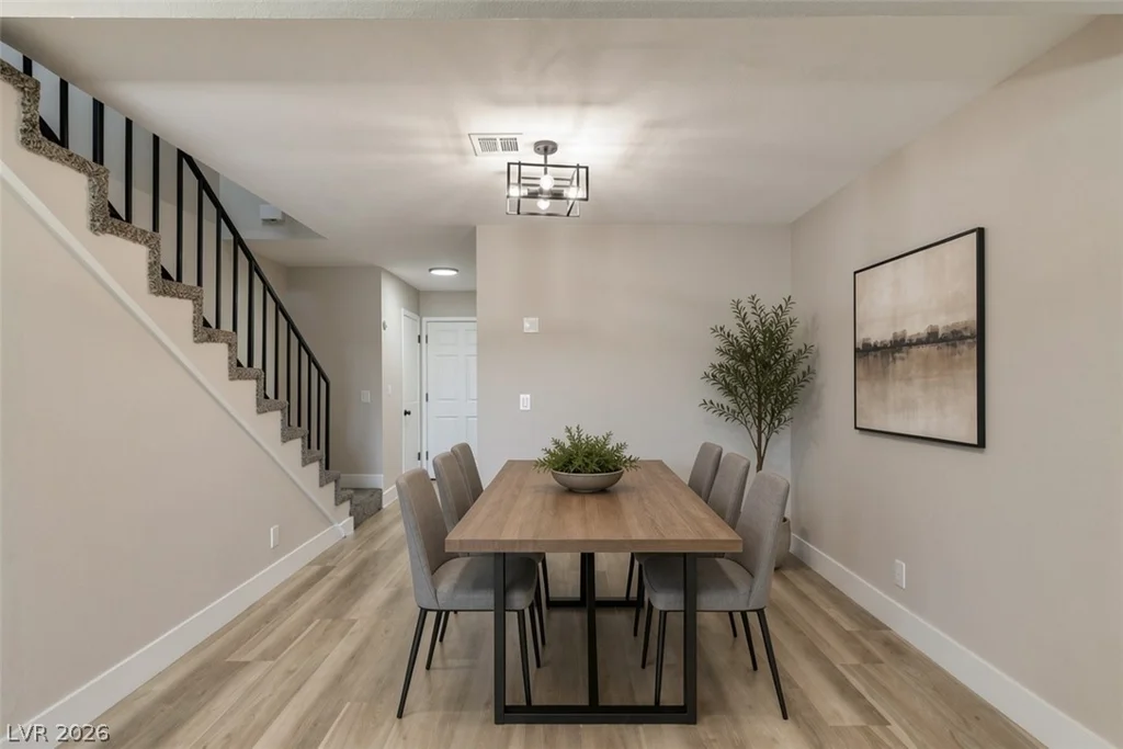 2333 Cardiff, Las Vegas, NV 89108
