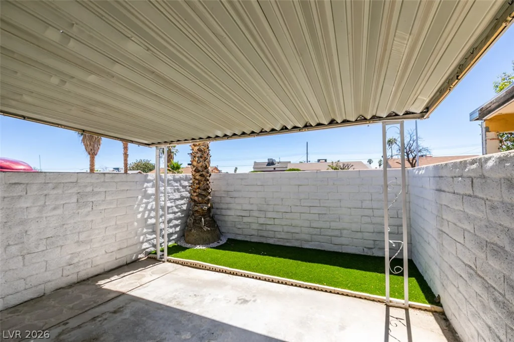 2333 Cardiff, Las Vegas, NV 89108