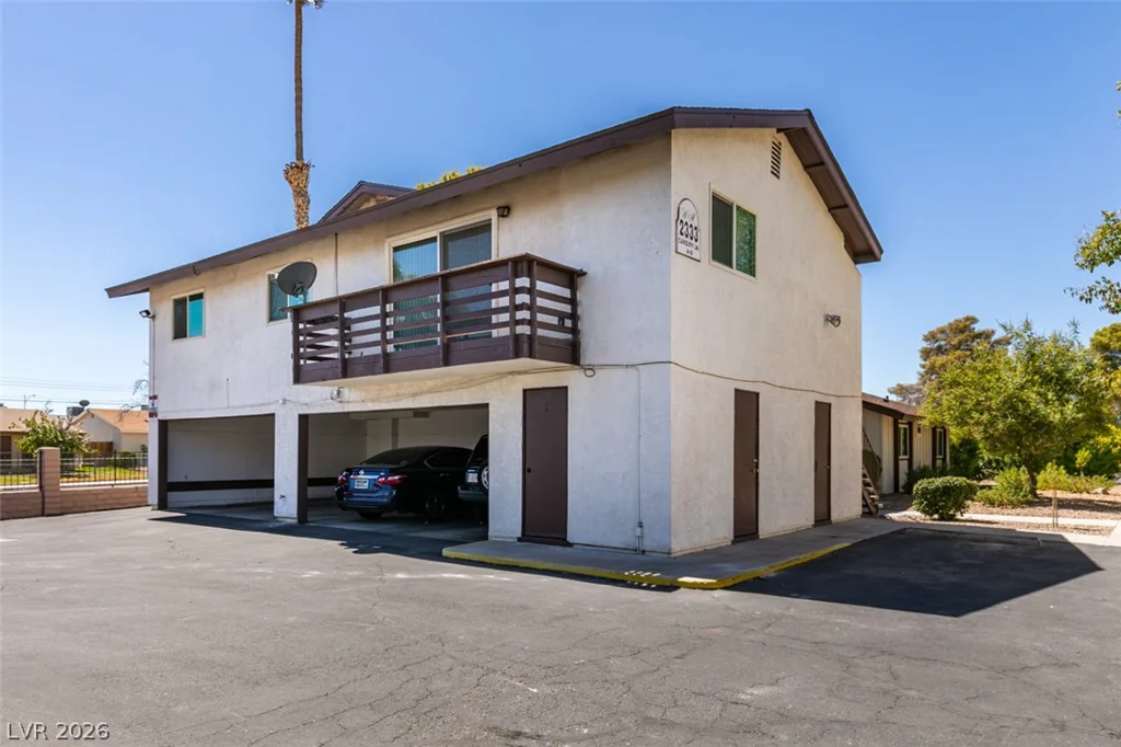 2333 Cardiff, Las Vegas, NV 89108