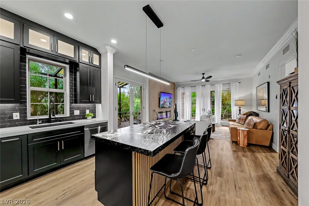 36 Via Vasari, Henderson, NV 89011