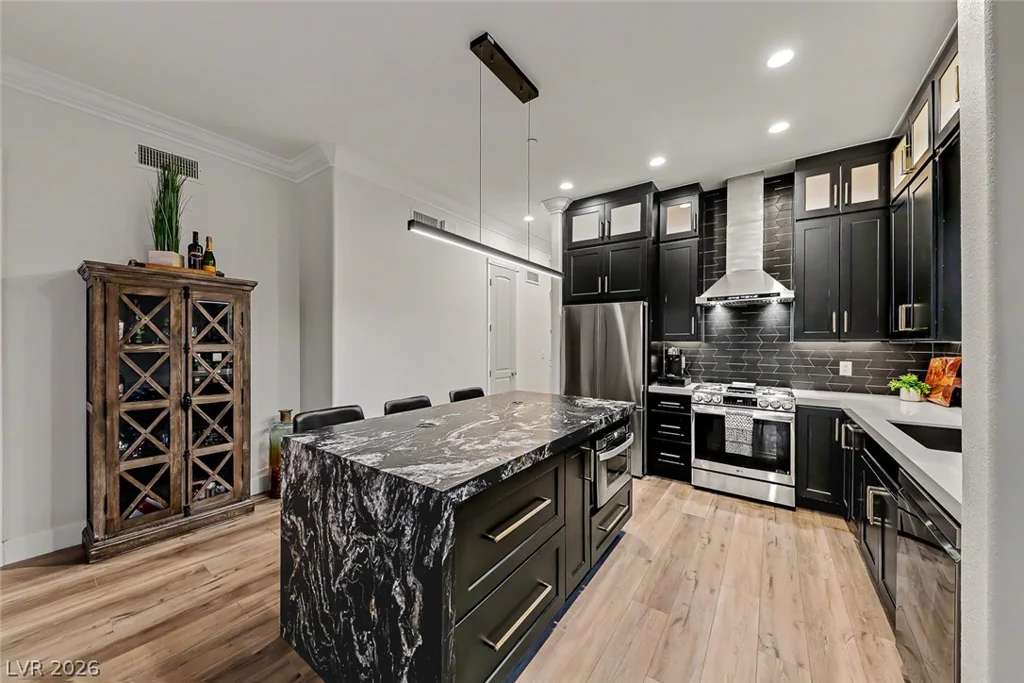 36 Via Vasari, Henderson, NV 89011