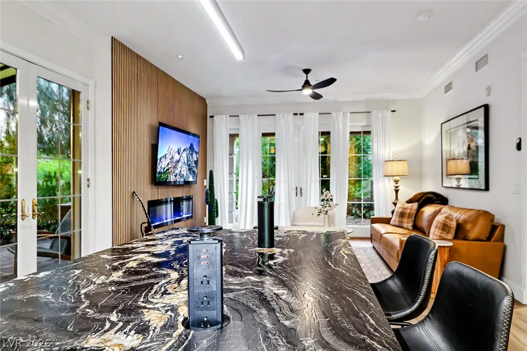 36 Via Vasari, Henderson, NV 89011