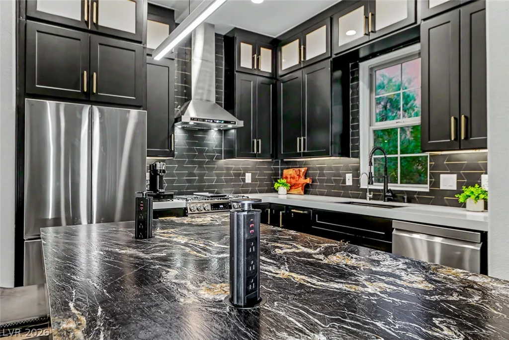 36 Via Vasari, Henderson, NV 89011