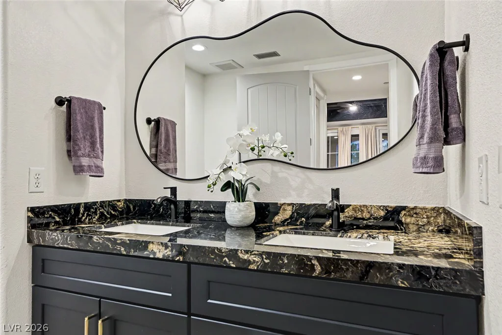 36 Via Vasari, Henderson, NV 89011
