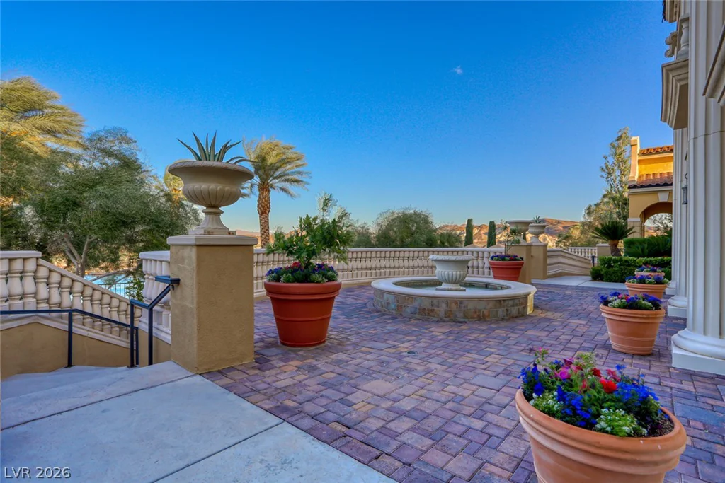 36 Via Vasari, Henderson, NV 89011