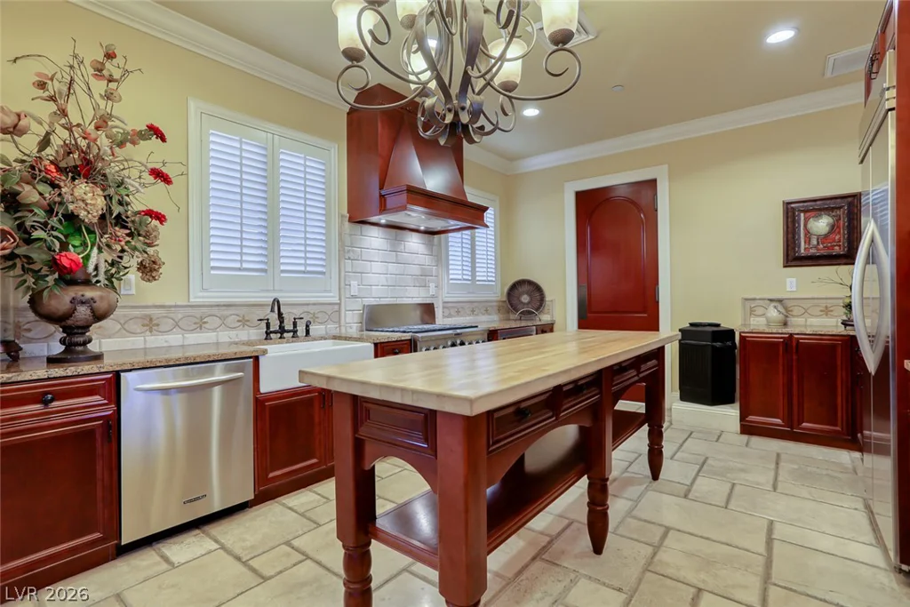 36 Via Vasari, Henderson, NV 89011