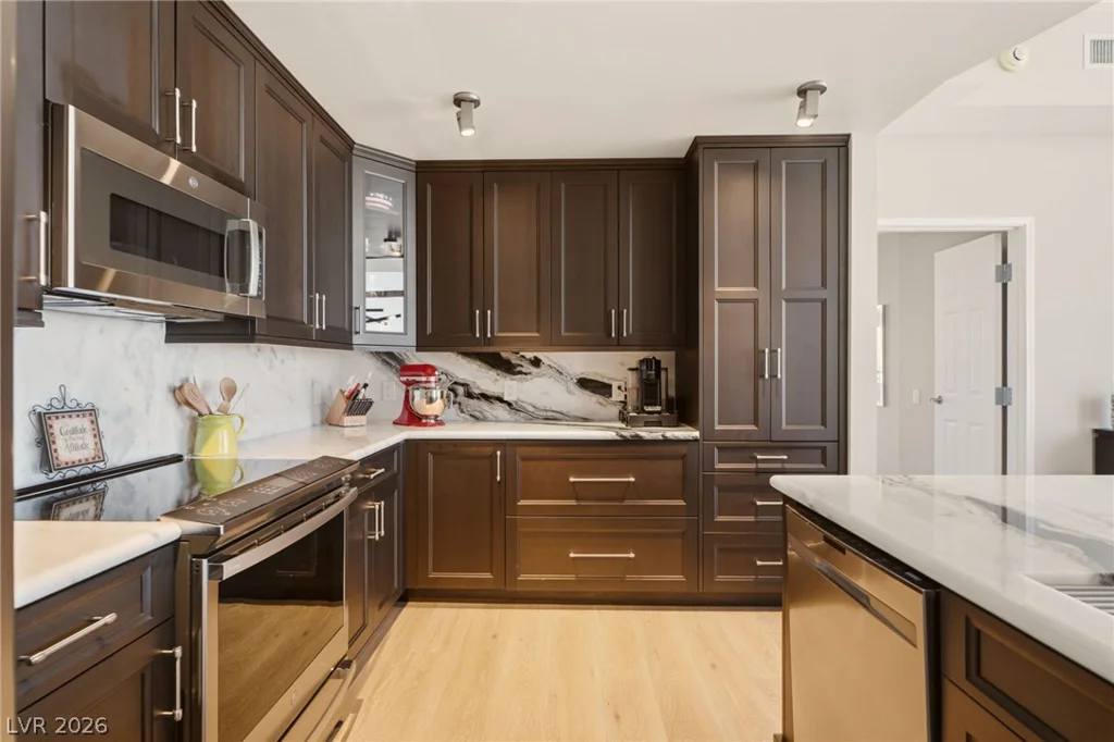 200 Sahara, Las Vegas, NV 89102