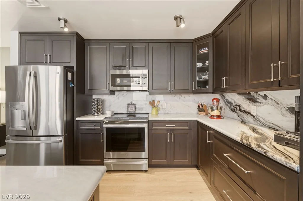 200 Sahara, Las Vegas, NV 89102