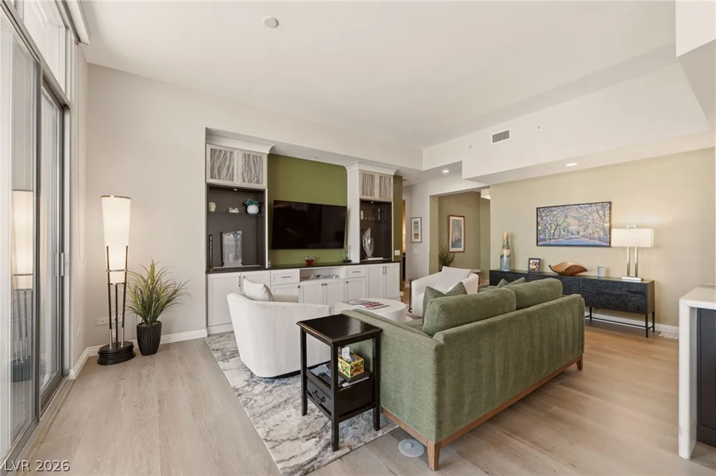 200 Sahara, Las Vegas, NV 89102