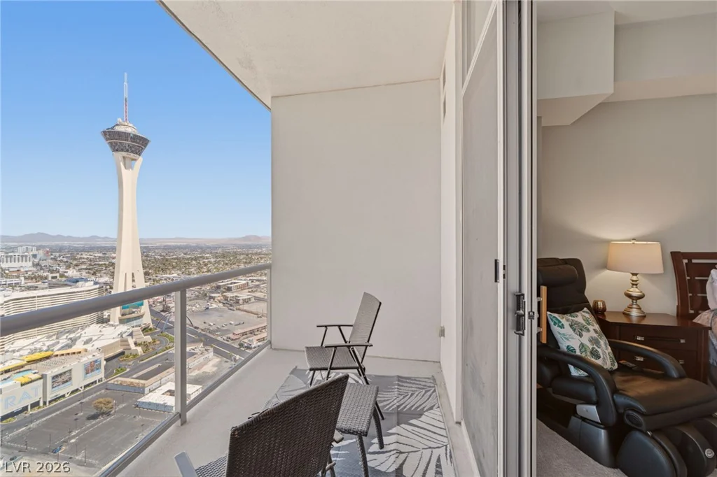 200 Sahara, Las Vegas, NV 89102