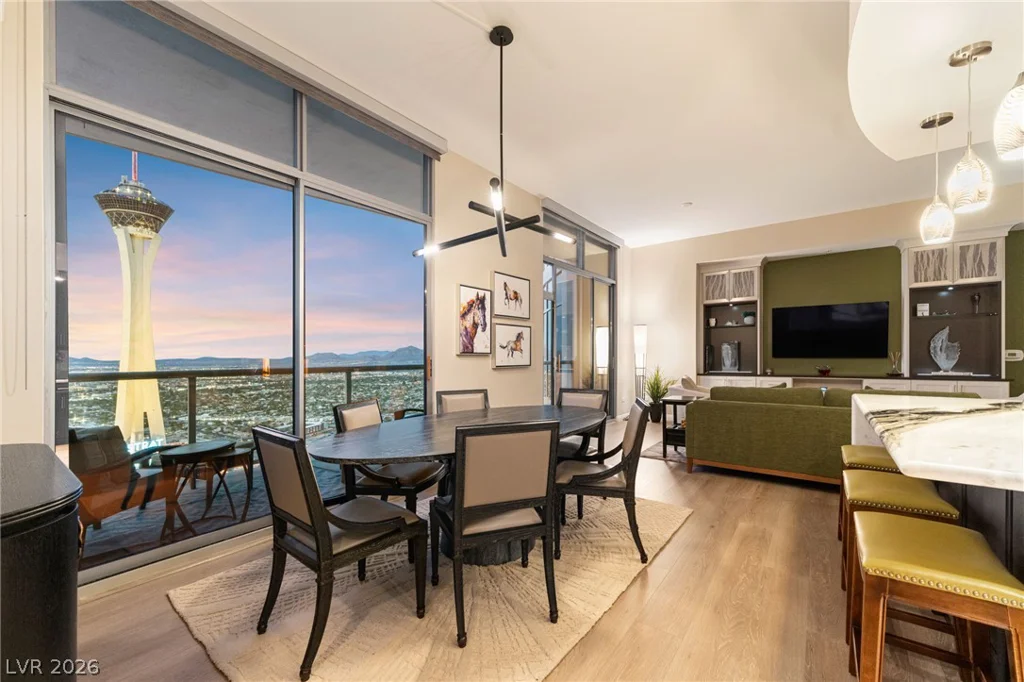 200 Sahara, Las Vegas, NV 89102