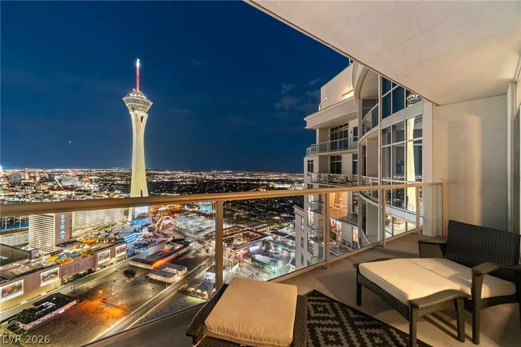 200 Sahara, Las Vegas, NV 89102