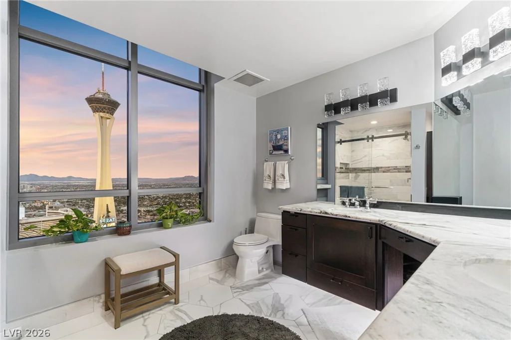 200 Sahara, Las Vegas, NV 89102