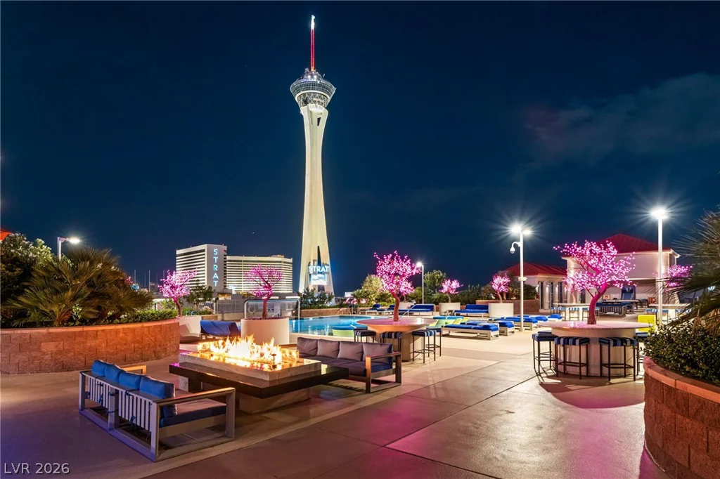 200 Sahara, Las Vegas, NV 89102