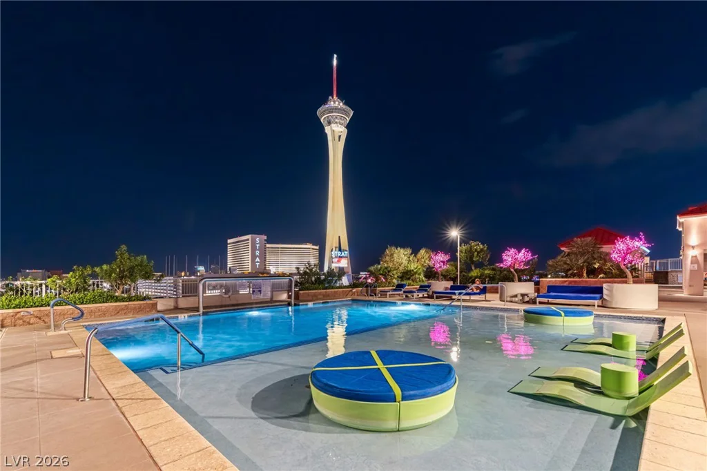 200 Sahara, Las Vegas, NV 89102