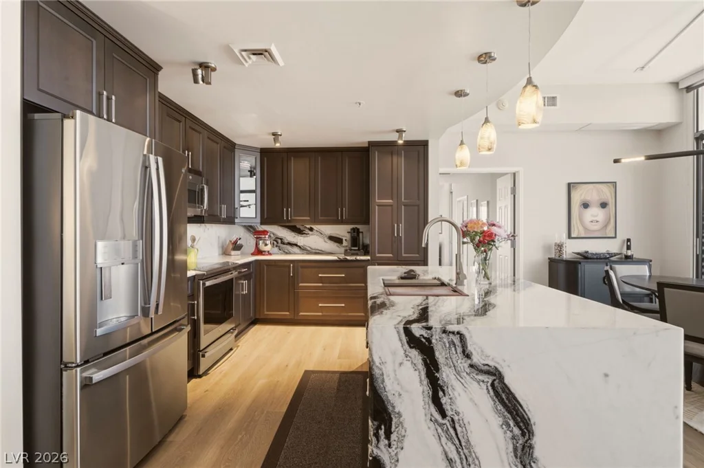 200 Sahara, Las Vegas, NV 89102