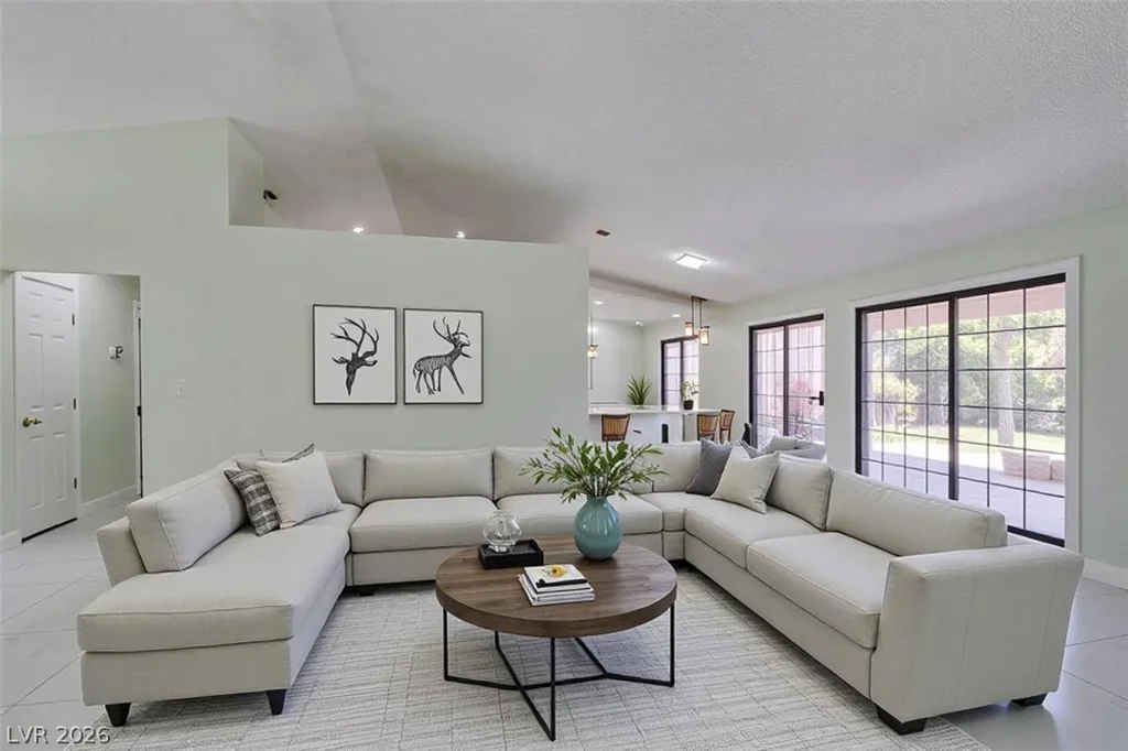 3222 Oquendo, Las Vegas, NV 89120
