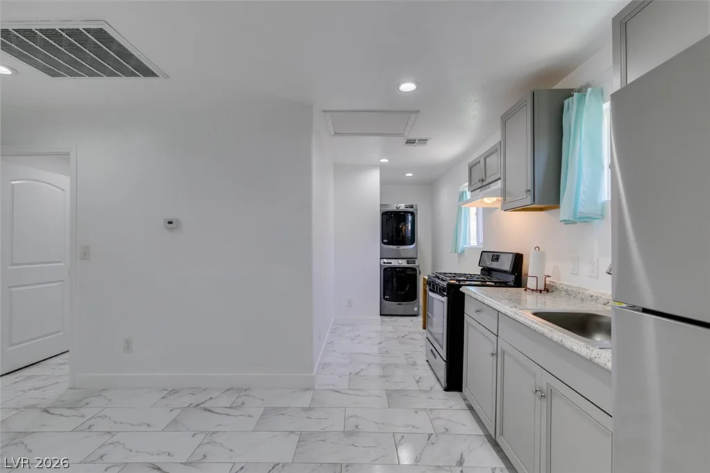 3222 Oquendo, Las Vegas, NV 89120