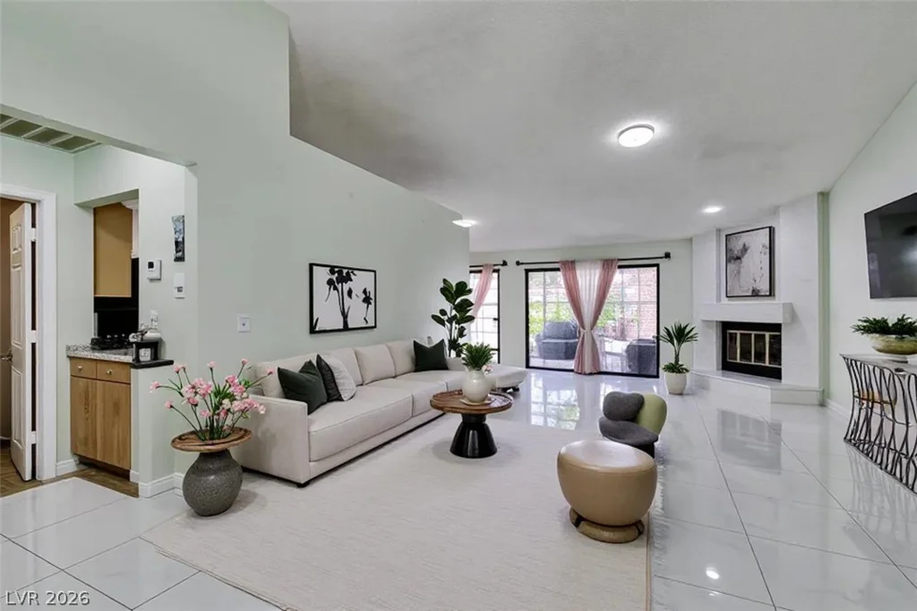 3222 Oquendo, Las Vegas, NV 89120