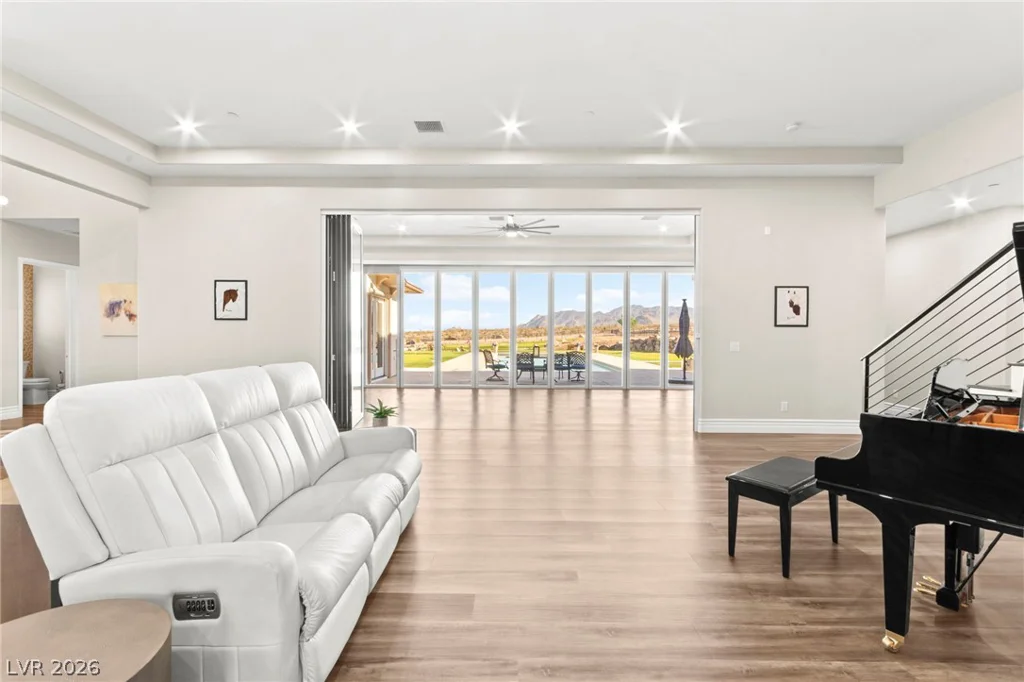 9155 Witch Mountain, Las Vegas, NV 89166