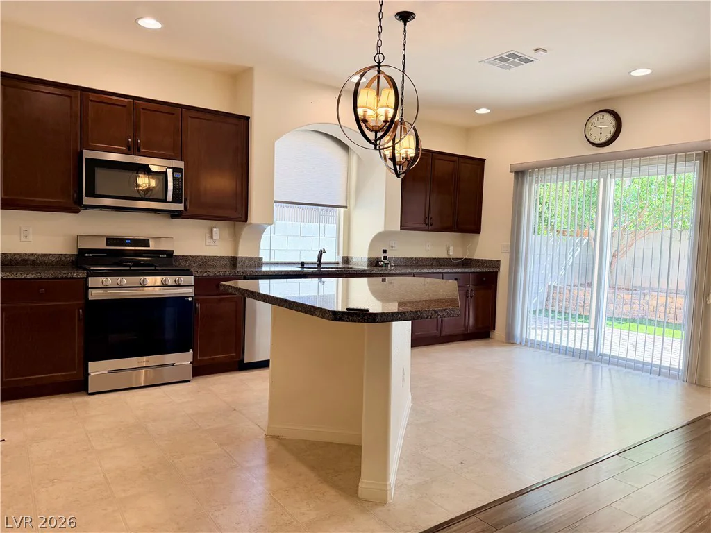 10646 Aphrodite, Las Vegas, NV 89183