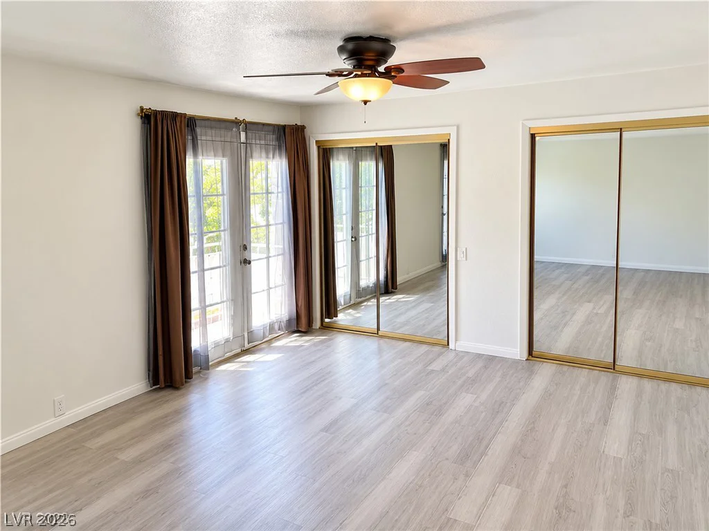 770 Tam O Shanter, Las Vegas, NV 89109