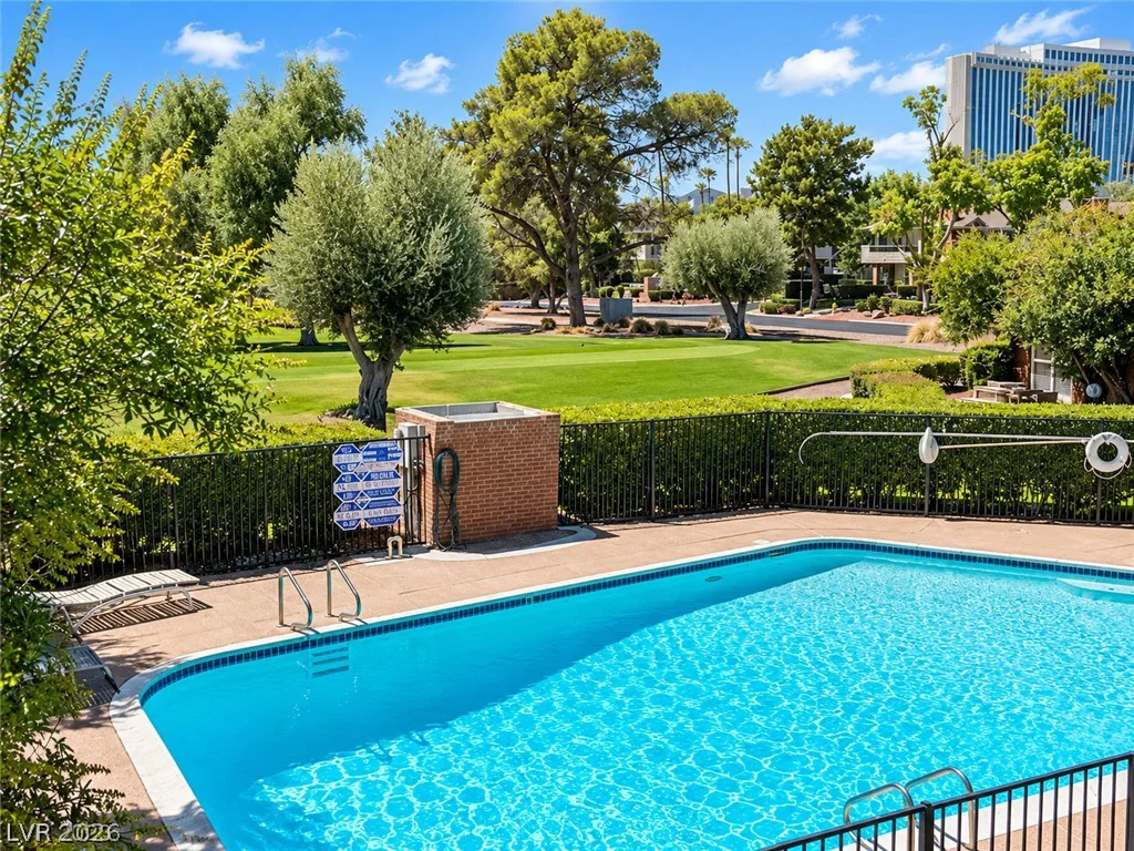 770 Tam O Shanter, Las Vegas, NV 89109